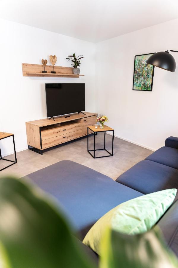 4 Apartments Im Hof By Gasthof Linde Албщат Екстериор снимка