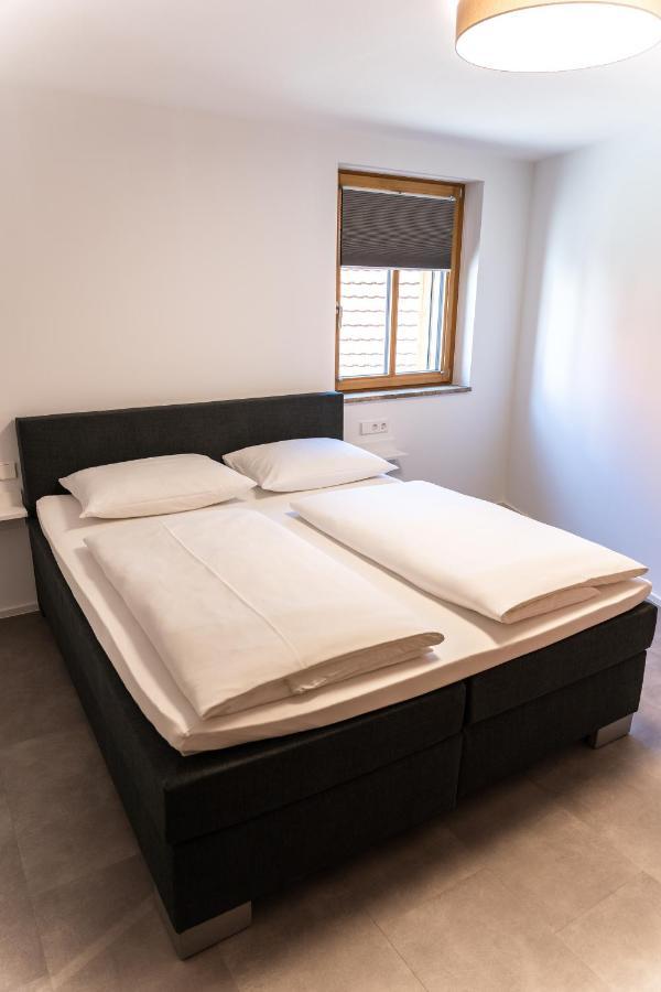 4 Apartments Im Hof By Gasthof Linde Албщат Екстериор снимка
