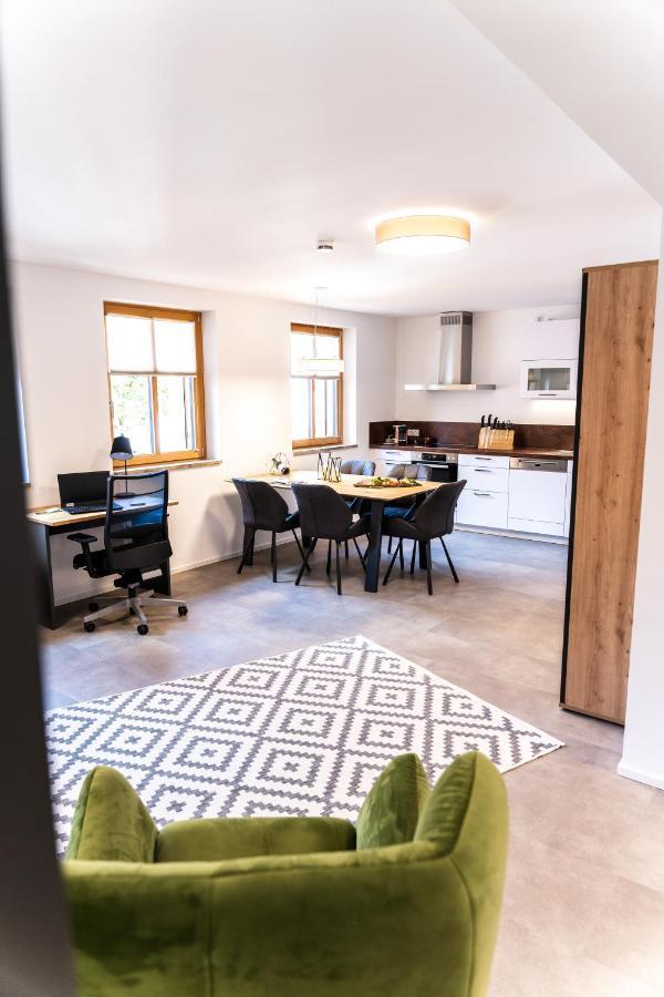 4 Apartments Im Hof By Gasthof Linde Албщат Екстериор снимка