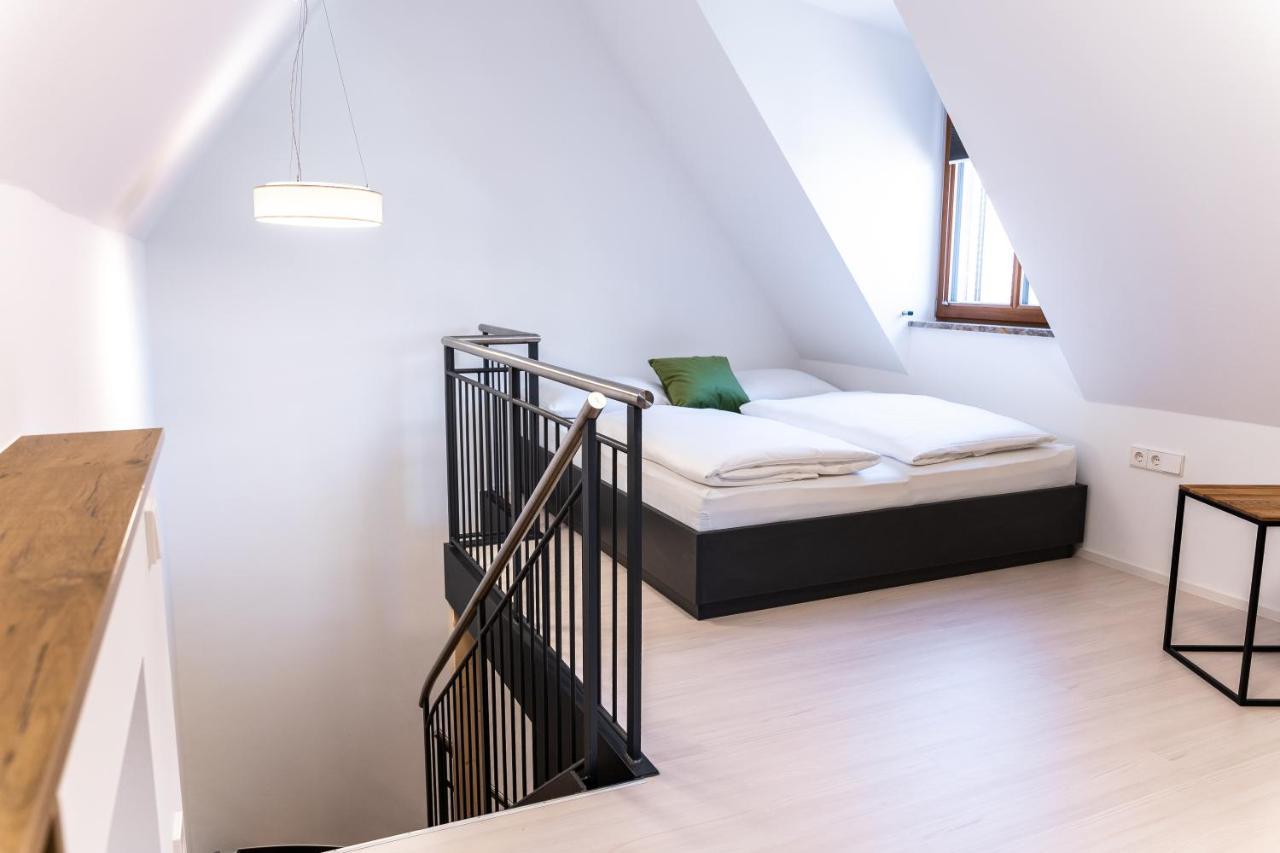 4 Apartments Im Hof By Gasthof Linde Албщат Екстериор снимка