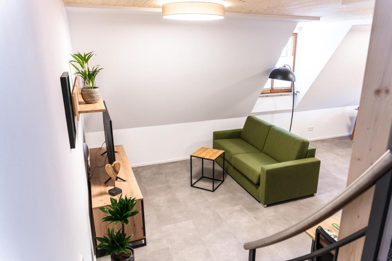 4 Apartments Im Hof By Gasthof Linde Албщат Екстериор снимка